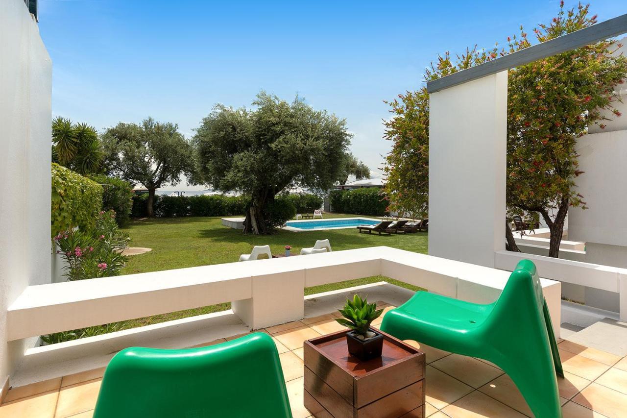 Villa Piedra Del Mar Beachfront By Villa2Be Barbáti Kültér fotó