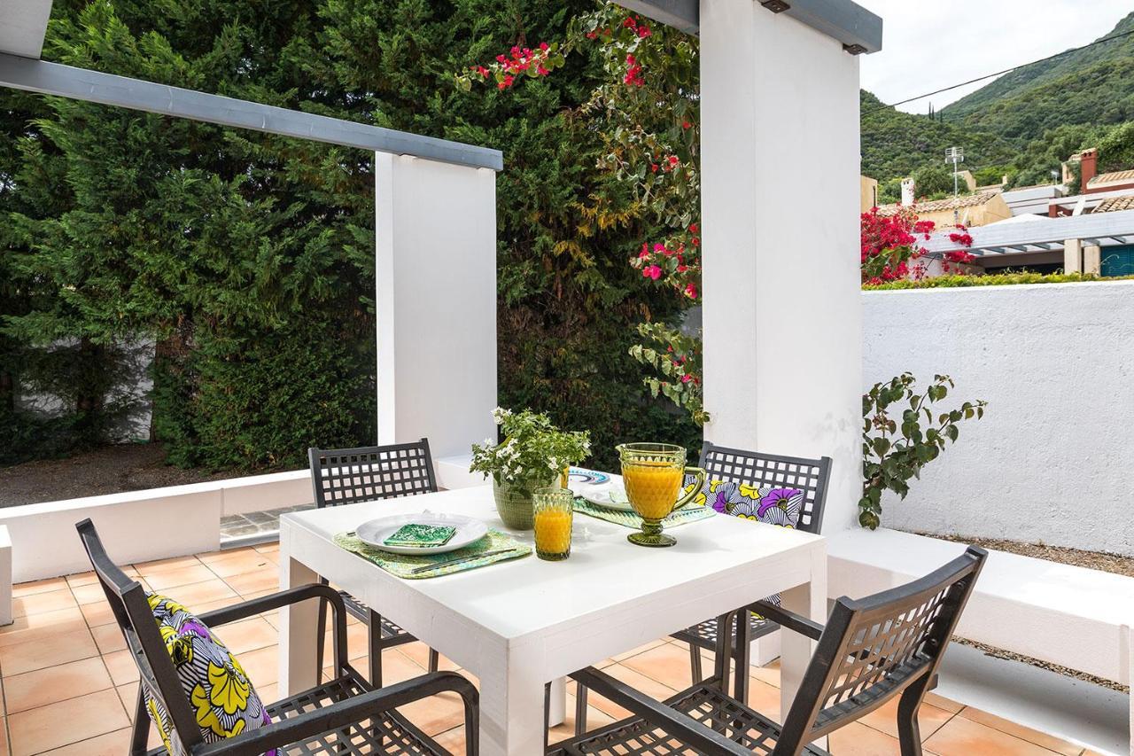 Villa Piedra Del Mar Beachfront By Villa2Be Barbáti Kültér fotó